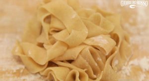 Pasta fresca all'uovo. La ricetta di Giulia Miatto e Rita Monastero